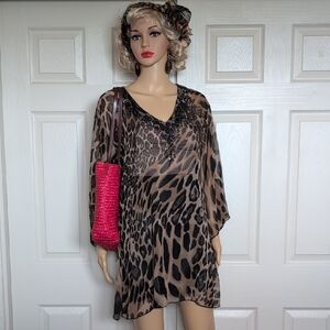 Zury Leopard Print V-Neck Tunic